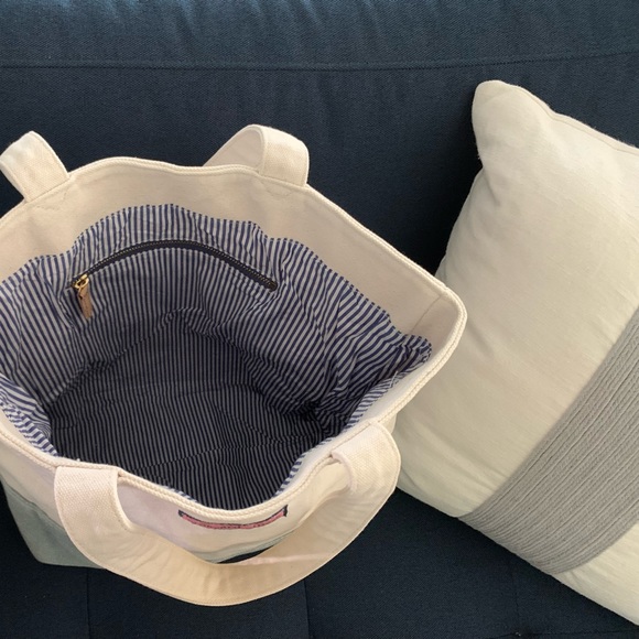 Vineyard Vines Cotton and Canvas Tote - Picture 8 of 14